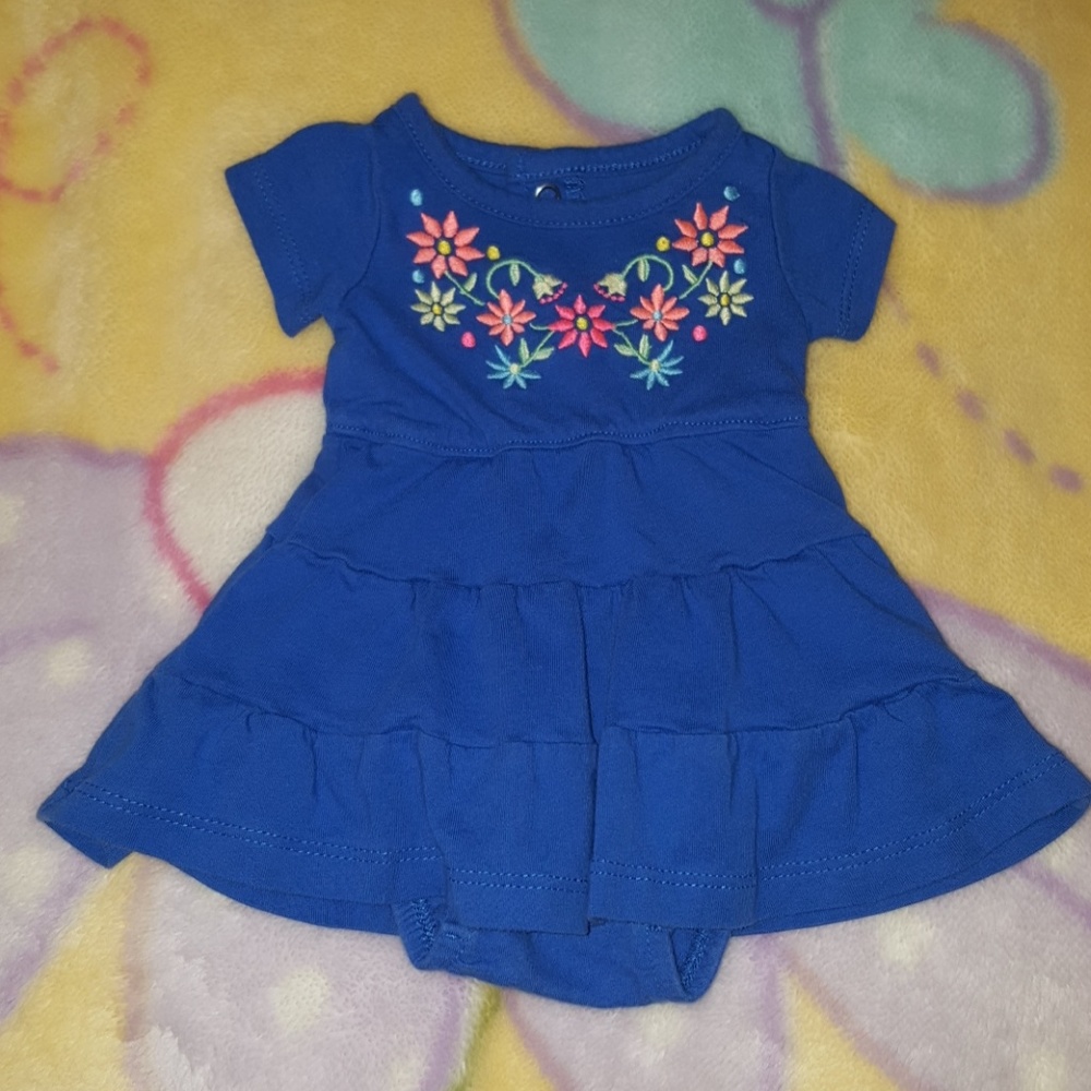 Newborn girls dress